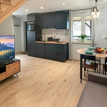 2 Bedroom Awesome In Dom wakacyjny Ostróda